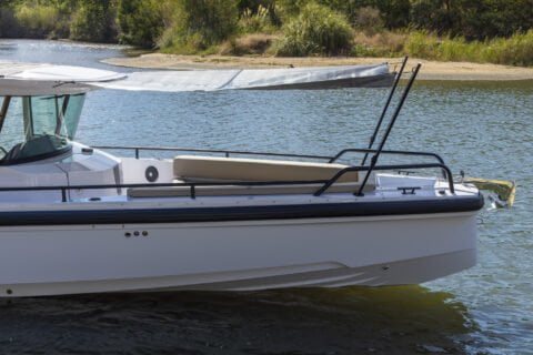 Axopar 28 bow day boat Syndication