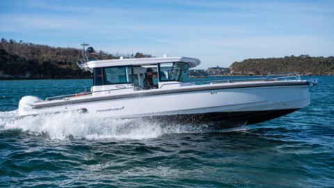 Share boating Sydney Axopar 28